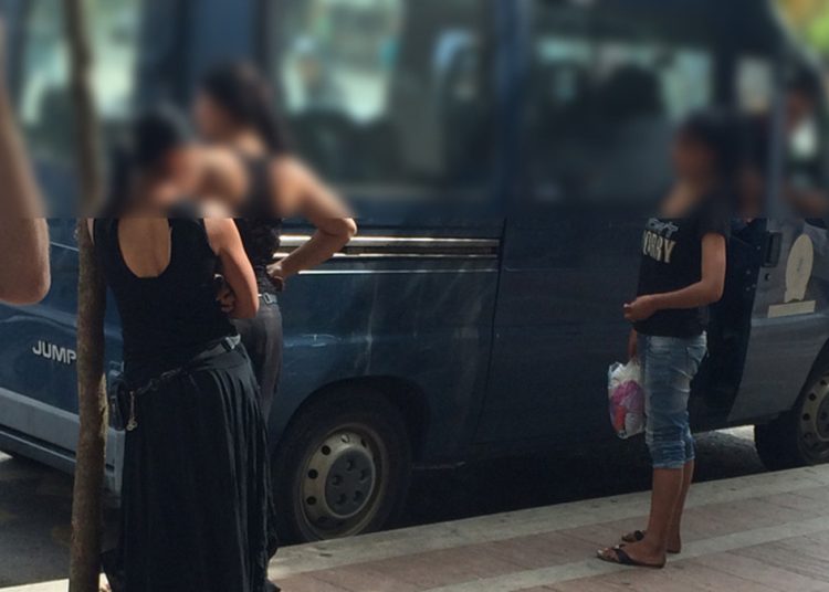 Ηλεία: Παιδική πορνεία μπροστά στα μάτια μας