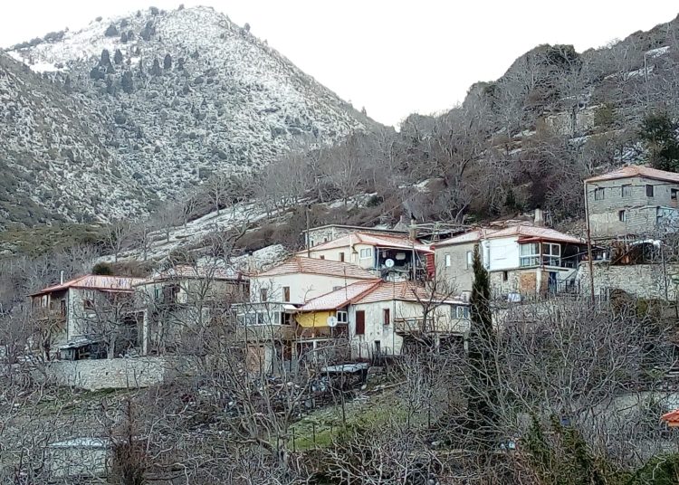 Ξανά χιονισμένη σήμερα η Αγία Κυριακή στον Ερύμανθο