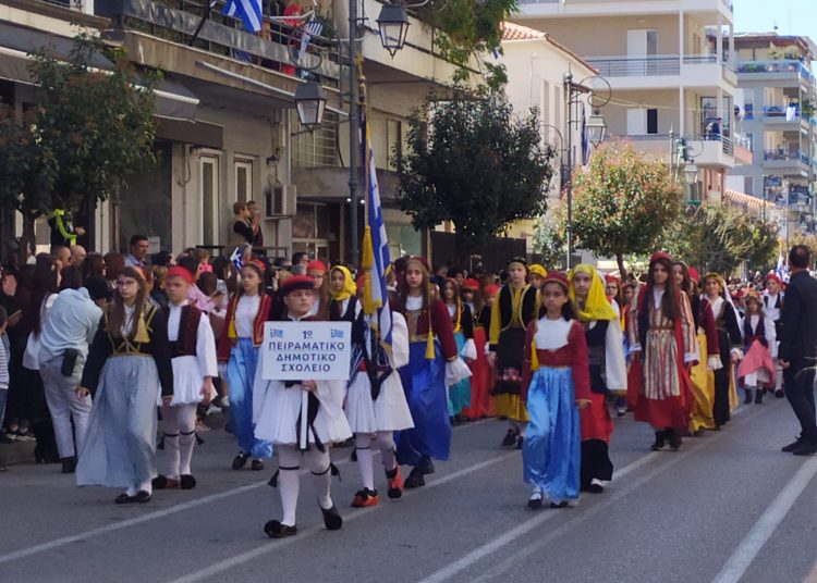 Πύργος: Η παρέλαση της 25ης Μαρτίου-Φωτογραφίες