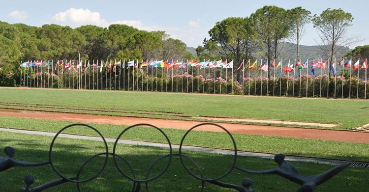 Υποστολή της Ρωσικής σημαίας στην Αρχαία Ολυμπία