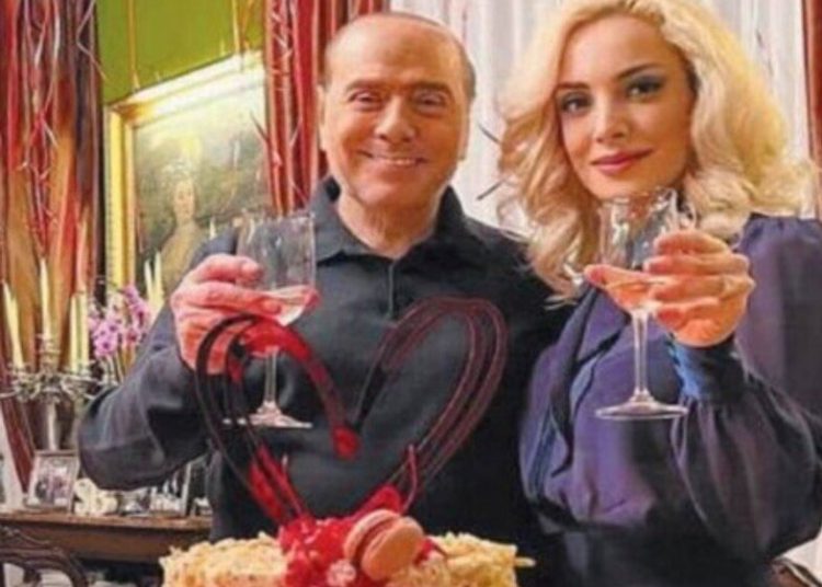 Γαμπρός ντύνεται ο Σίλβιο Μπερλουσκόν- Η διαφορά ηλικίας με τη νύφη