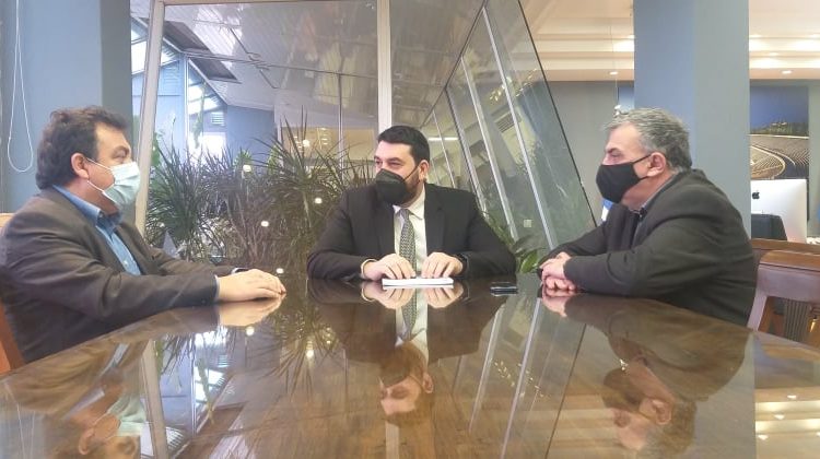 Συνάντηση δημάρχου Πύργου με τον πρόεδρο του Ιδρύματος Νεολαίας και Δια Βίου Μάθησης