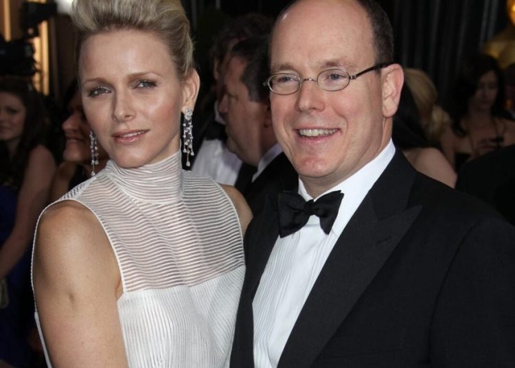 Πριγκίπισσα Σαρλίν: Επέστρεψε στο Μονακό και γιόρτασε το Πάσχα με τα παιδιά της