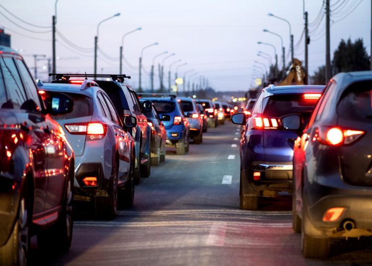 Έξοδος του Πάσχα: «Φωτιά» οι μετακινήσεις – Φθηνότερο το αεροπλάνο από το αυτοκίνητο