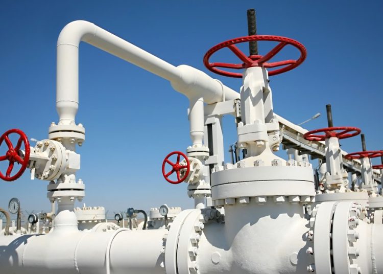 Πολυεθνικός κολοσσός προειδοποιεί: Κίνδυνος «ολικής κατάρρευσης» αν κλείσει η στρόφιγγα του ρωσικού αερίου