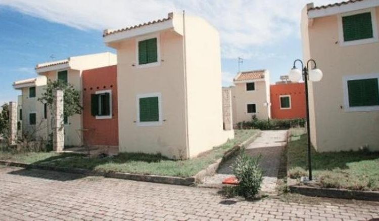 Ηλεία: Στη Μυρσίνη οι 70 μετανάστες που σώθηκαν ανοιχτά του Κατακόλου