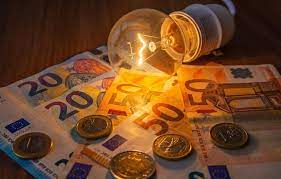 Greenpeace: Το 65% των Ελλήνων πιστεύει ότι η ζωή του έχει ήδη επηρεαστεί από τις αυξήσεις στις ενεργειακές τιμές