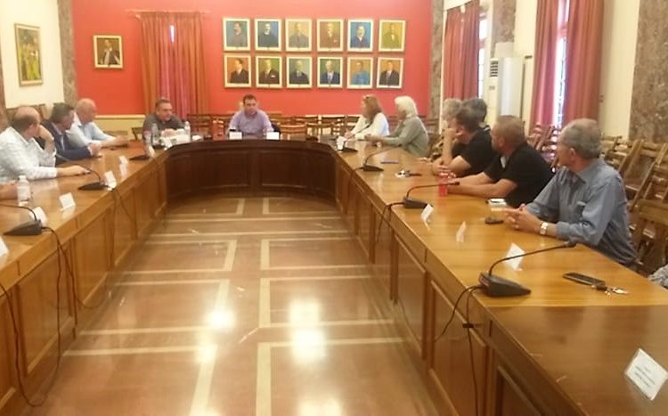 Πύργος: Σύσκεψη με Συλλόγους Οικιστών παραλιακής ζώνης του δήμου για τα προβλήματα των περιοχών