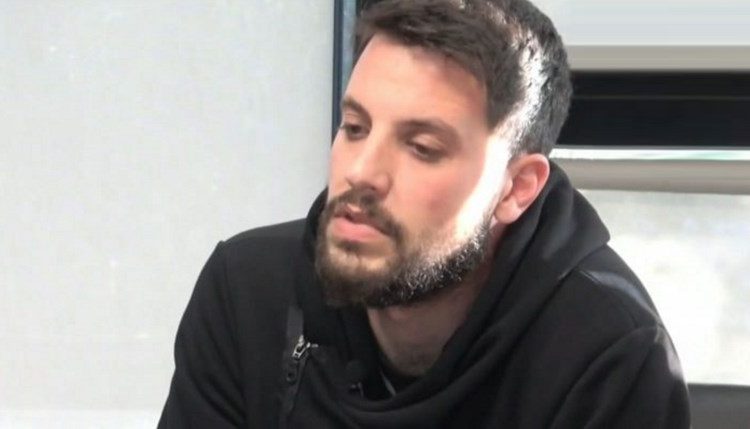 Μάνος Δασκαλάκης: Απομονωμένος και επισκέπτεται ψυχίατρο