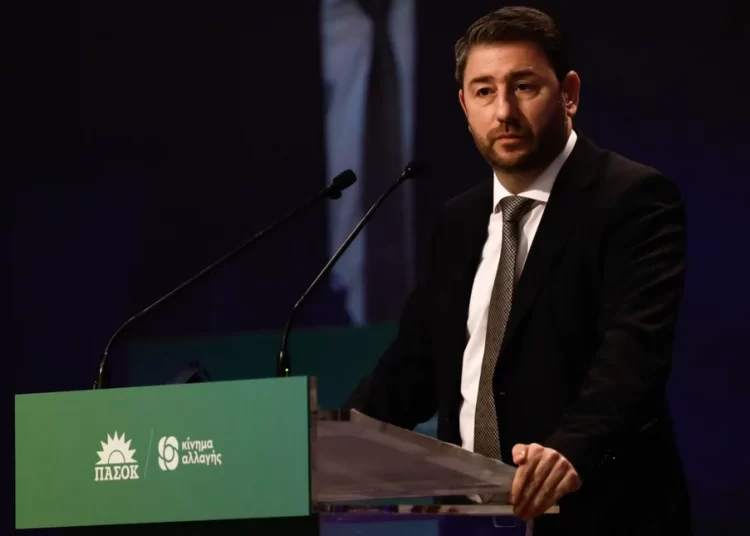 Ξεκινά το Συνέδριο ΠΑΣΟΚ-ΚΙΝΑΛ: Τα νέα πρόσωπα και τα μηνύματα Ανδρουλάκη