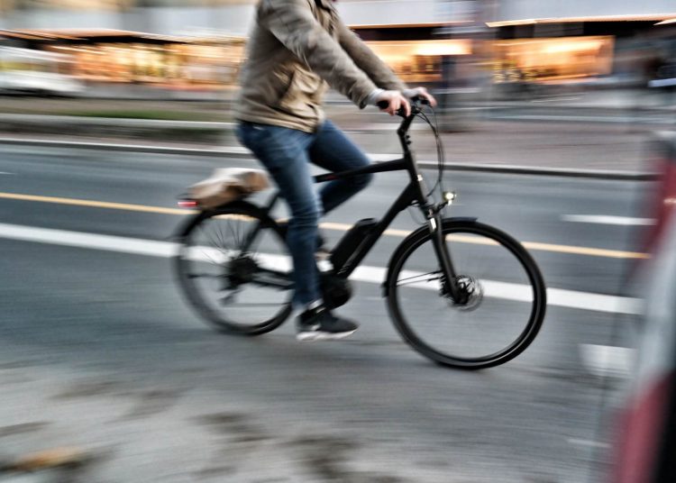 Την ζωή ποδήλατο θα μας κάνει ο δήμος Πύργου-Αγοράζει ποδήλατα ενώ δεν έχει ποδηλατόδρομο