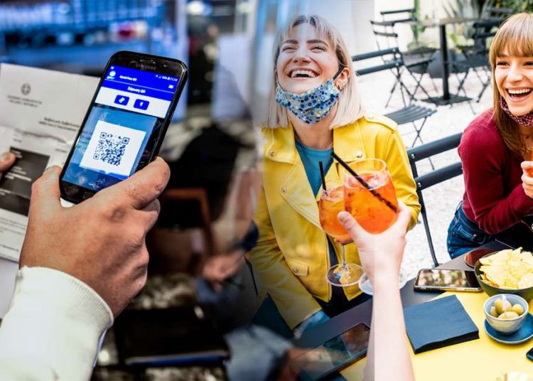 Από σήμερα… ελευθερία – Σε ισχύ τα νέα μέτρα κατά της πανδημίας – Τέλος τα Covid Pass – Τι αλλάζει