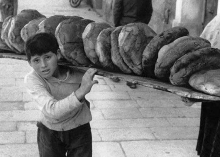 H ιστορία του ψωμιού στην Ελλάδα μέσα από σπάνιο φωτογραφικό υλικό
