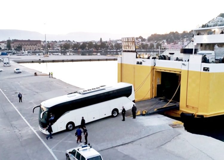 Υποτονική η κίνηση για Ζάκυνθο τον Μάϊο-Αυξάνονται τα δρομολόγια από Ιούνιο