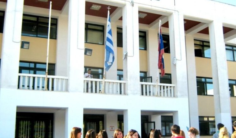 Εκπαιδευτικοί Α΄ θμιας Πύργου-Ολυμπίας: Χωρίς Πανεπιστημιακά Τμήματα η Ηλεία