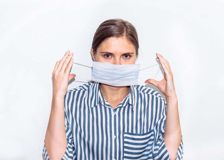 Θυρεοειδής: Πόσο τον «πληγώνει» ο κορωνοϊός ένα χρόνο μετά τη λοίμωξη