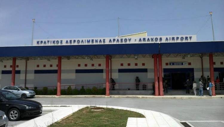 Άραξος: Κακά μαντάτα από αέρος – «Πεσμένες» πτήσεις τουριστών και καθυστερήσεις
