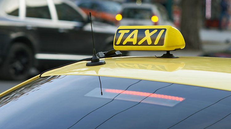 Ταξί: Έρχονται αυξήσεις στην ταρίφα