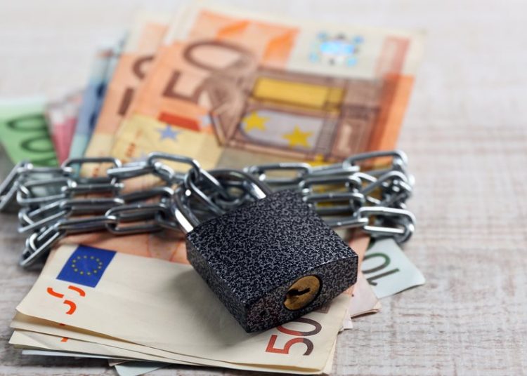 Πότε ενεργοποιείται ο κλιμακωτά ακατάσχετος λογαριασμός