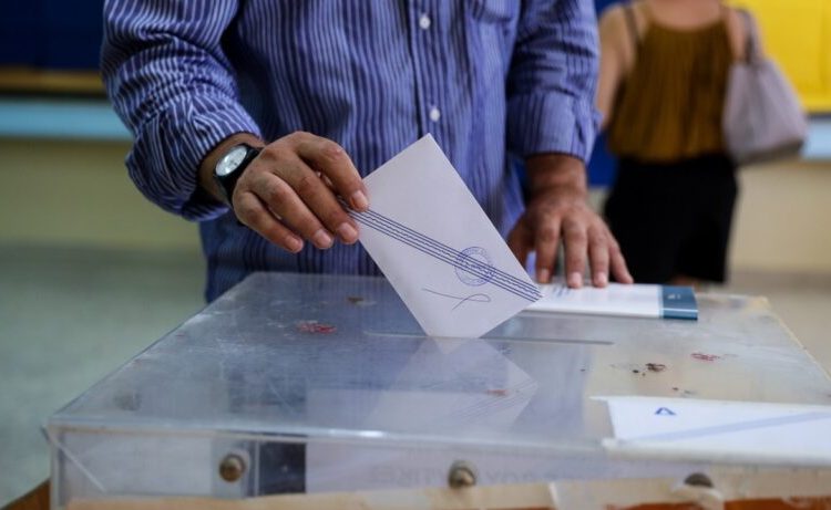 Εκλογές: Οι τρεις ημερομηνίες που «παίζουν» και οι διακοπές που δεν θα γίνουν