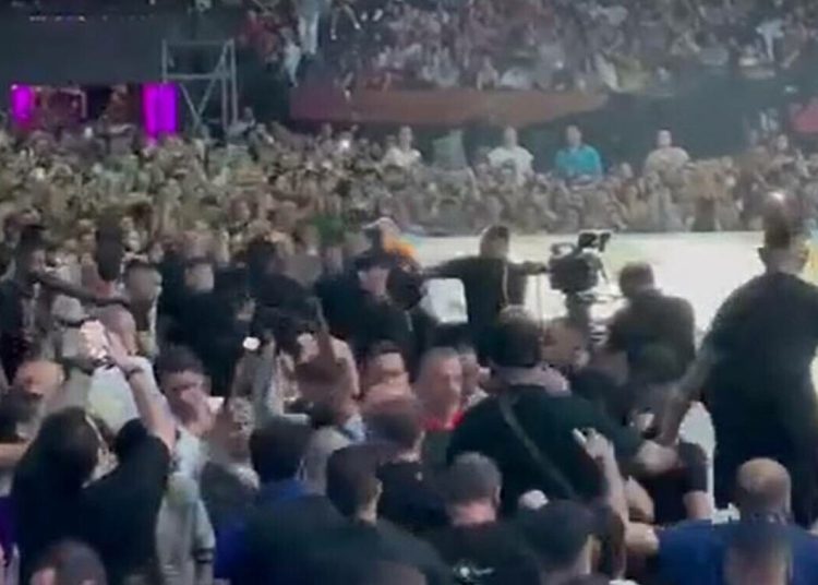 Καίτη Γαρμπή για τα Mad Video Music Awards 2022: «Πώς είναι δυνατόν τα παιδιά να έχουν τέτοια πρότυπα;»