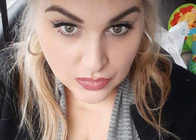 Παγκράτι: Δεν μπορεί να συνέλθει από το σοκ η γειτόνισσα της 36χρονης που έπεσε από το μπαλκόνι – Το χρονικό της τραγωδίας