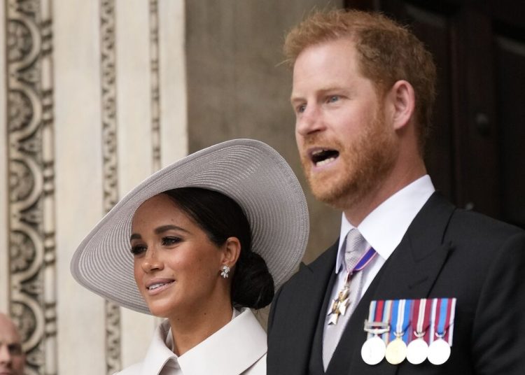 Το Παλάτι του Μπάκιγχαμ «έθαψε» την έρευνα για τις καταγγελίες περί εκφοβισμού της Μέγκαν Μαρκλ