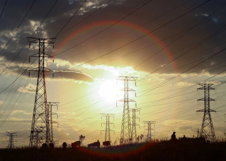 Ηλεκτρική ενέργεια: «Καλπάζει» πάνω από 360 ευρώ η τιμή της μεγαβατώρας