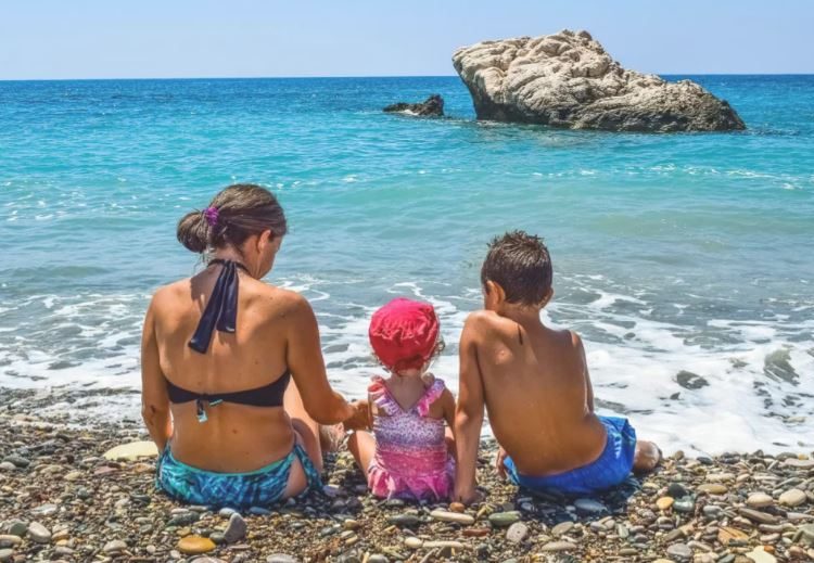 Κοινωνικός Τουρισμός: Τι πληρώνουν σε ξενοδοχεία και πλοία οι δικαιούχοι – Πότε ανοίγει η πλατφόρμα