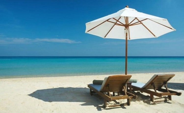 Κοινωνικός Τουρισμός: Έρχεται νέο πρόγραμμα για 25.000 συνταξιούχους – Ποιοι οι δικαιούχοι