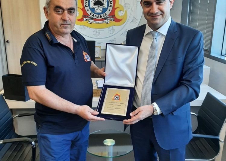 Συνάντηση επικεφαλής του ΠΑΣΟΚ Κατρίνη με Αρχηγό Πυροσβεστικής: Να ενισχυθεί με προσωπικό η πυροσβεστική υπηρεσία στην Ηλεία