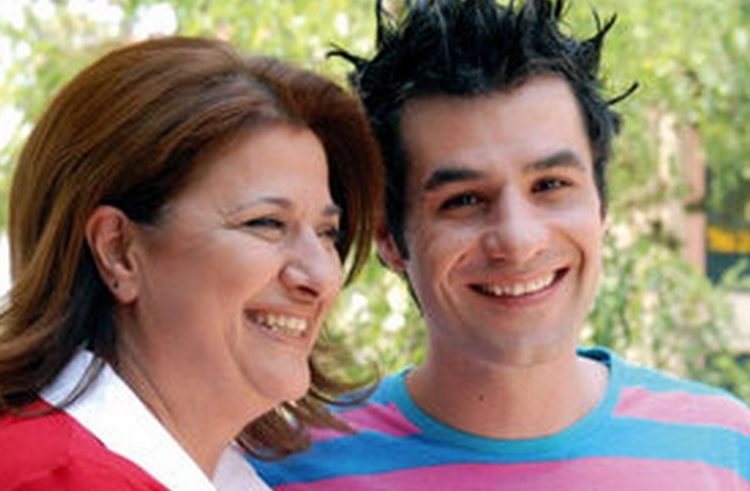 Δημήτρης Τσέλιος: Μιλά ο νεαρός σύντροφος της Ελισάβετ Κωνσταντινίδου: “Η σχέση μας είναι καρμική”