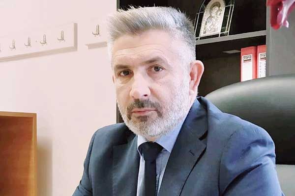 ΔΗΜΟΣ ΠΥΡΓΟΥ: Φυλλοροεί η παράταξη του Δημάρχου – Παραίτηση Αντιδημάρχου Αν.Βγενόπουλου