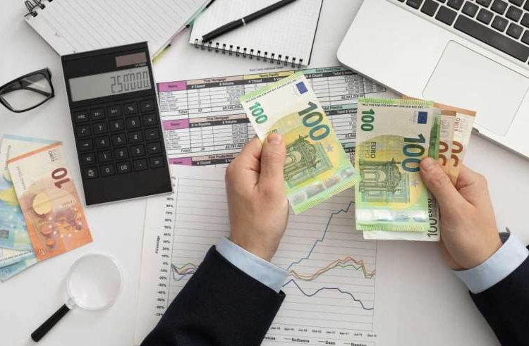 Επιστρεπτέα Προκαταβολή: Πώς εξοφλούνται τα ποσά και τι ισχύει για τους συμψηφισμούς