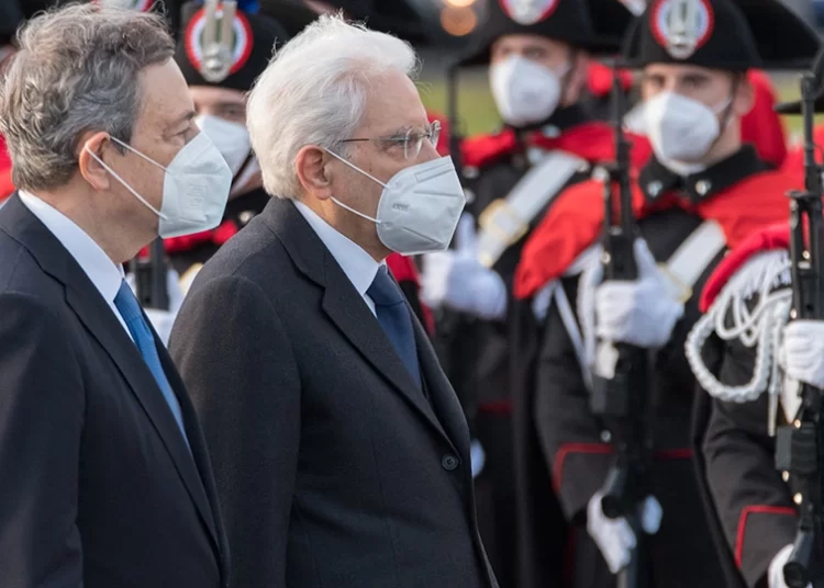 Θρίλερ στην Ιταλία – Ο Ματαρέλα δεν κάνει δεκτή την παραίτηση Ντράγκι