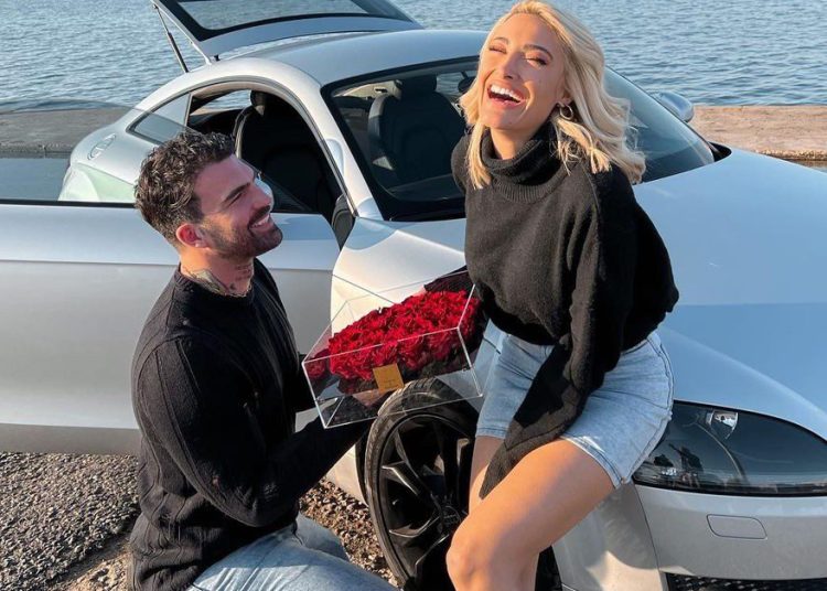 Ιωάννα Τούνη – Δημήτρης Αλεξάνδρου: Ετοιμάζουν κρυφό γάμο; Η φωτογραφία και το σχόλιο που τους πρόδωσε!