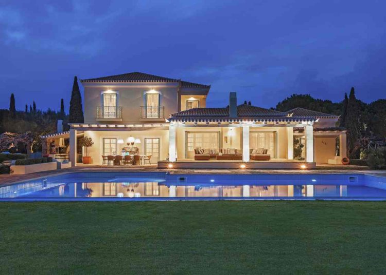 Καταργούνται τα τεκμήρια και ο Φόρος Πολυτελούς Διαβίωσης