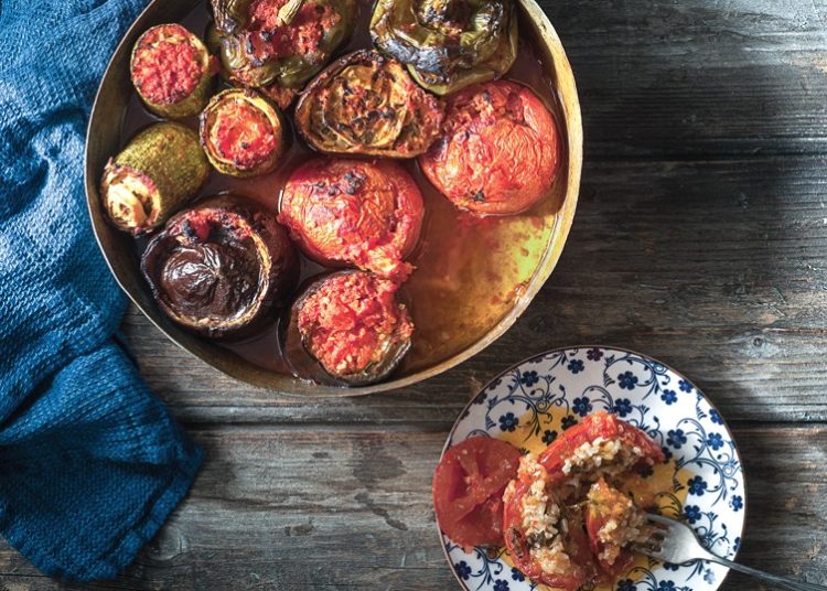 9 συνταγές για λαδερά που τώρα είναι στα καλύτερά τους!