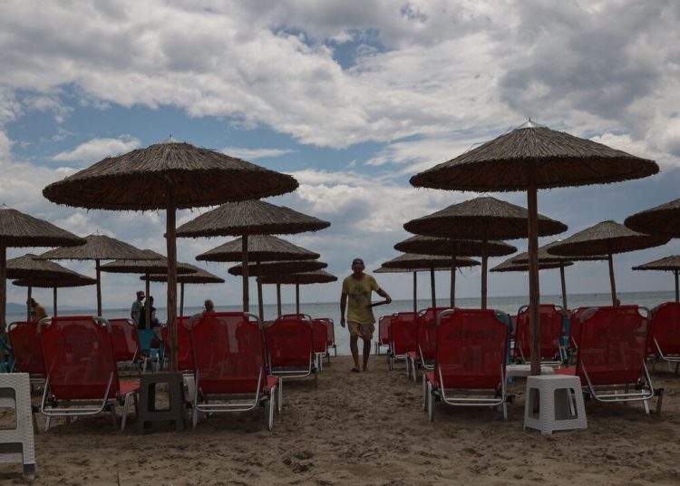 Καιρός: Έρχονται μπουρίνια το τριήμερο αλλά και καύσωνας μετά τον 15αύγουστο