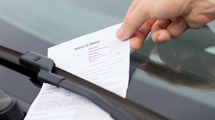 Ηλεκτρονικές θα γίνουν οι κλήσεις τροχαίας-Τέλος το «σβήσιμο»