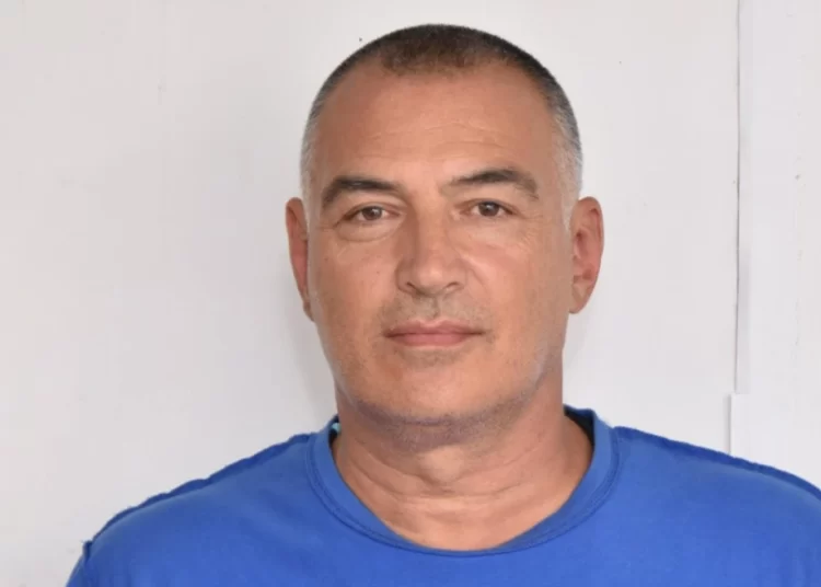 Με εντολή εισαγγελέα στη δημοσιότητα τα στοιχεία του αστυνομικού – βιαστή της 14χρονης στη Λέσβο