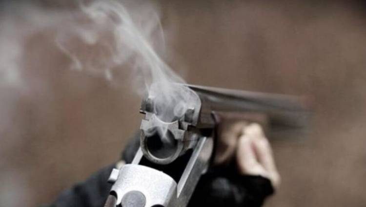 Κόρινθος: 9χρονη πυροβολήθηκε από τον 11χρονο αδελφό της