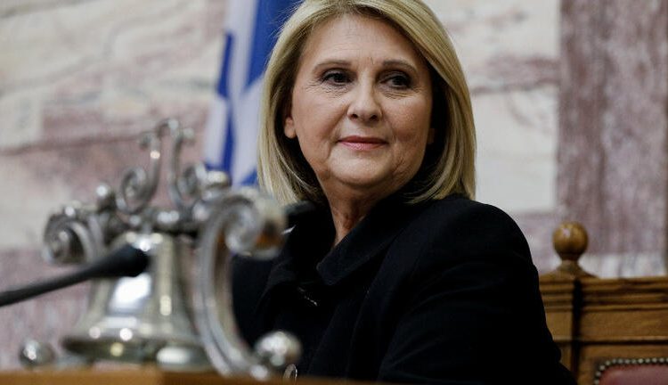 Στην Ηλεία η Σοφία Βούλτεψη-Θα επισκεφθεί δομές μεταναστών