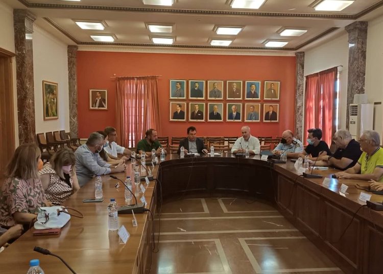 Ευρεία σύσκεψη στον Πύργο για την παραβατικότητα και το bullying