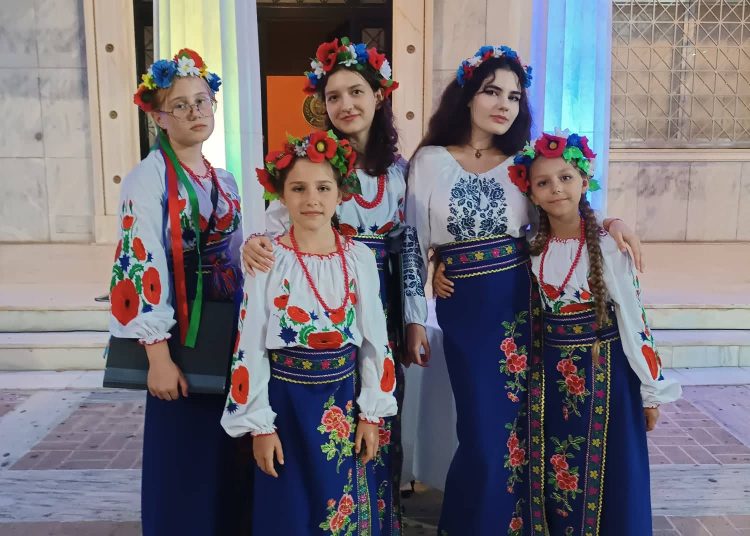 Ηχηρά μηνύματα Ειρήνης από τον Πύργο για τον λαό της Ουκρανίας