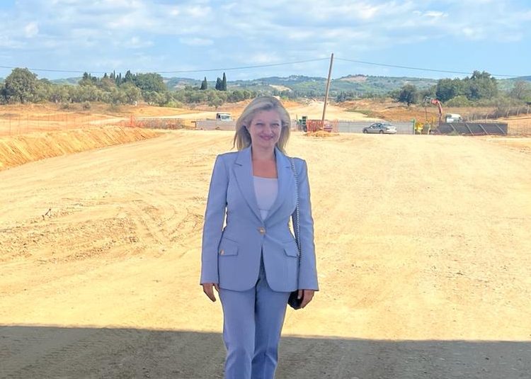 Αυγερινοπούλου: Επίσκεψη στα εργοτάξια της νέας Πατρών-Πύργου: Το έργο είναι σε εξέλιξη