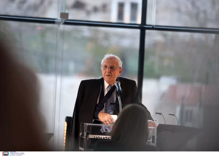 Πέθανε ο Δημήτρης Παντερμαλής – Ήταν διευθυντής του Μουσείου της Ακρόπολης