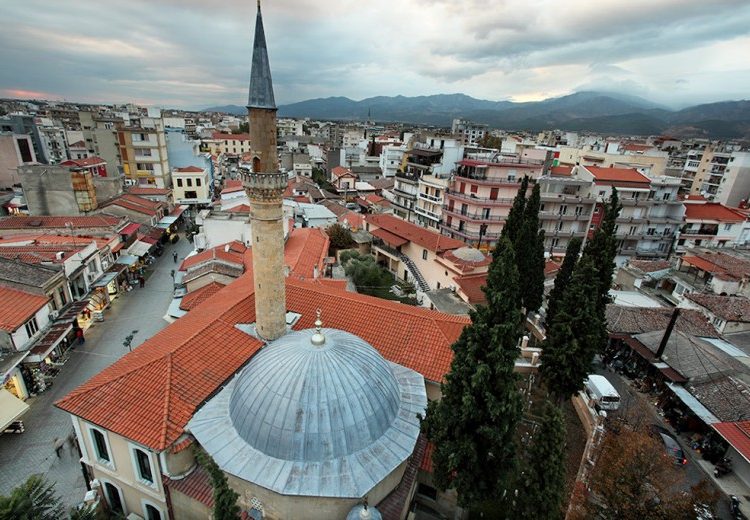 Κομοτηνή: Περιέλουσε την Αμεα γυναίκα του με βενζίνη και της έβαλε φωτιά