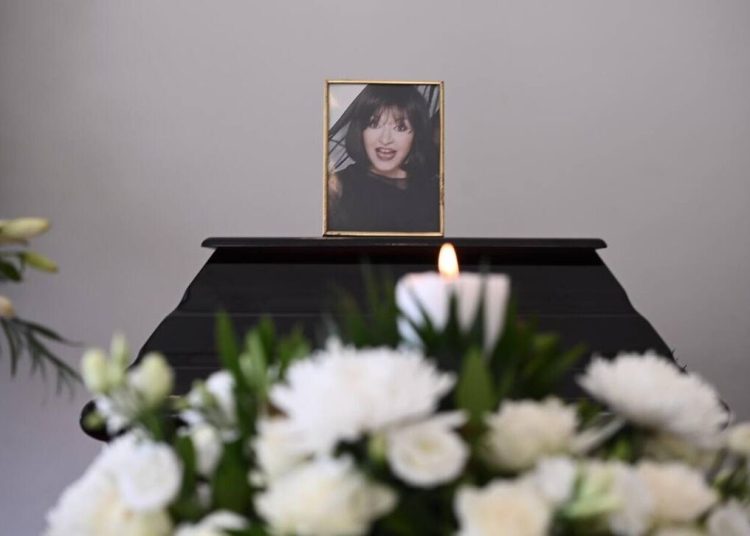 Μάρθα Καραγιάννη: Το τελευταίο χειροκρότημα στη μεγάλη ηθοποιό