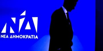 ¨Φαγωμάρες¨ στην ΝΔ-Γαλάζιο εμφύλιο βλέπει ο ΣΥΡΙΖΑ